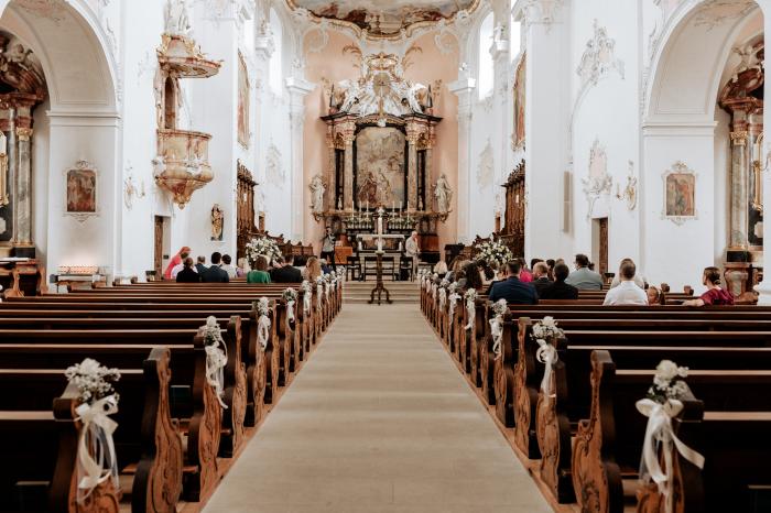 Dom Arlesheim Vor Ankunft Des Brautpaares